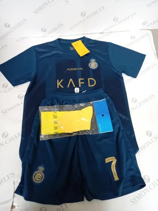 AL NASSR AWAY KIT WITH RONALDO 7 SIZE 28