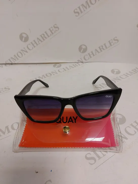 QUAY 'CALL THE SHOTS' BLACK SMOKE SUNGLASSES 