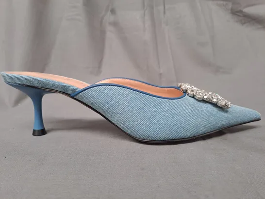 BOXED PAIR OF NEVER FULLY DRESSED EMBELLISHED DENIM CITY MULES IN BLUE SIZE 6