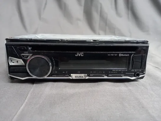 JVC CAR RADIO AND CD  PLAYER 