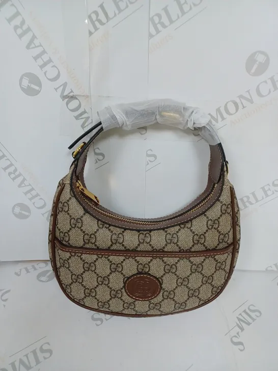 GUCCI ZIPPED HANDBAG