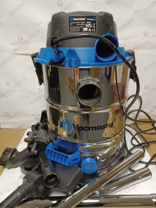 VACMASTER WET AND DRY VACUUM CLEANER 