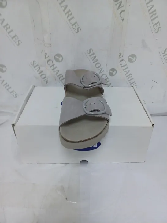 BOXED SCHOLL SOFTSTEP LADIES SANDALS BUCKLE FASTENING SIZE 7 GREY