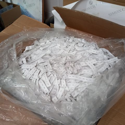 BOX OF A LARGE QUANTITY OF PLAIN WHITE WOVEN 20MM ELASTIC