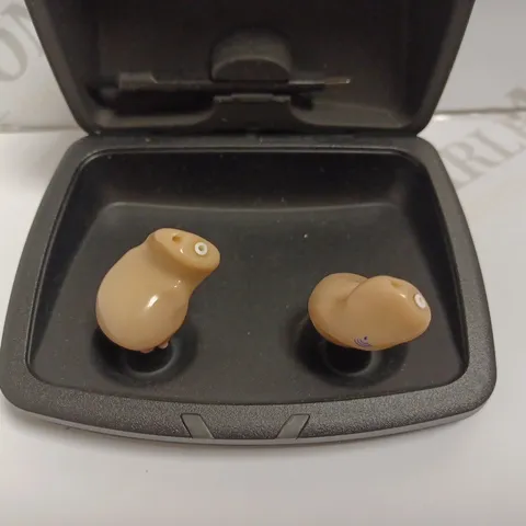 STARKEY HEARING AIDS WITH BOX