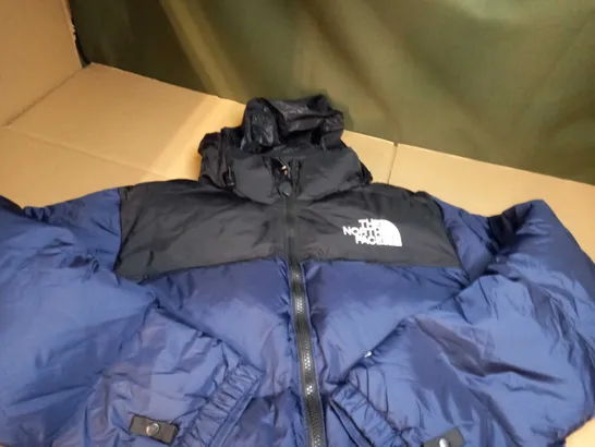 THE NORTH FACE NAVY/BLACK PADDED WINTER JACKET - SMALL