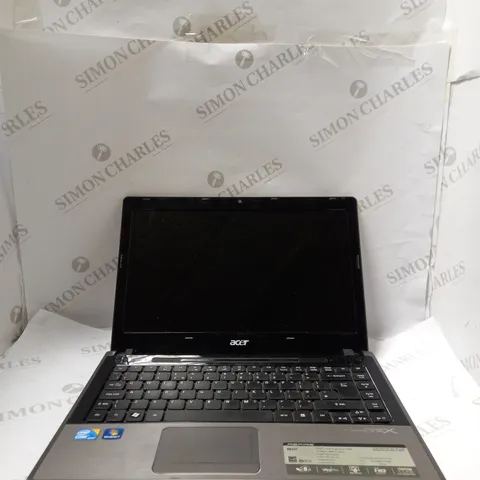 ACER ASPIRE 4820T LAPTOP IN BLACK