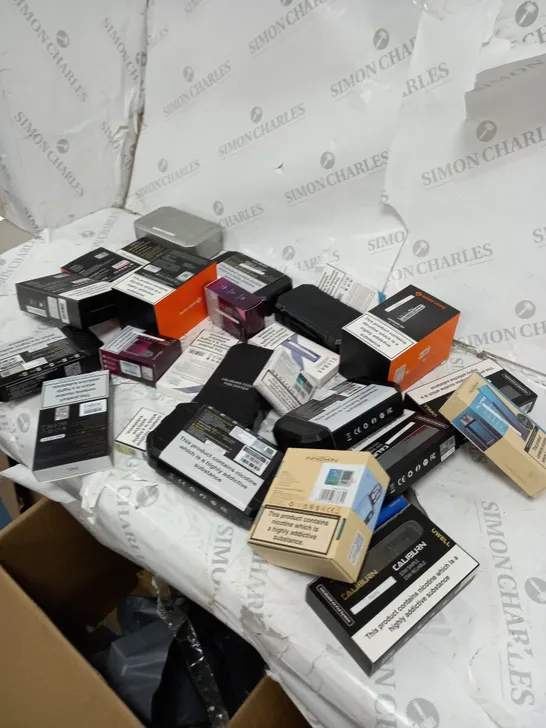 BOX OF APPROXIMATELT 21 ASSORTED VAPING PRODUCTS