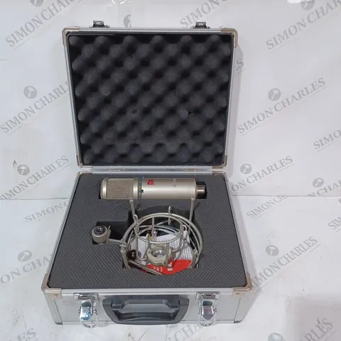 BOXED SE ELECTRONICS SE2200A MICROPHONE