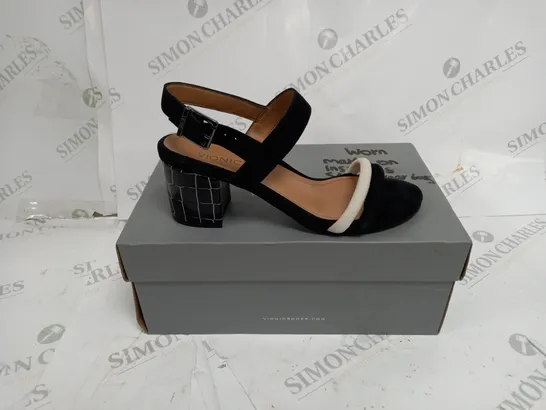 VIONIC PAP PAUL SANDALS SIZE 5