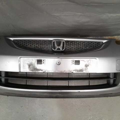 HONDA JAZZ FRONT BUMPER IN SILVER - COLLECTION ONLY