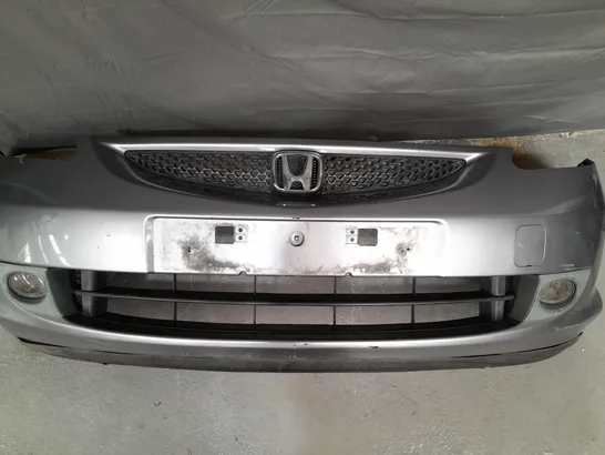 HONDA JAZZ FRONT BUMPER IN SILVER - COLLECTION ONLY