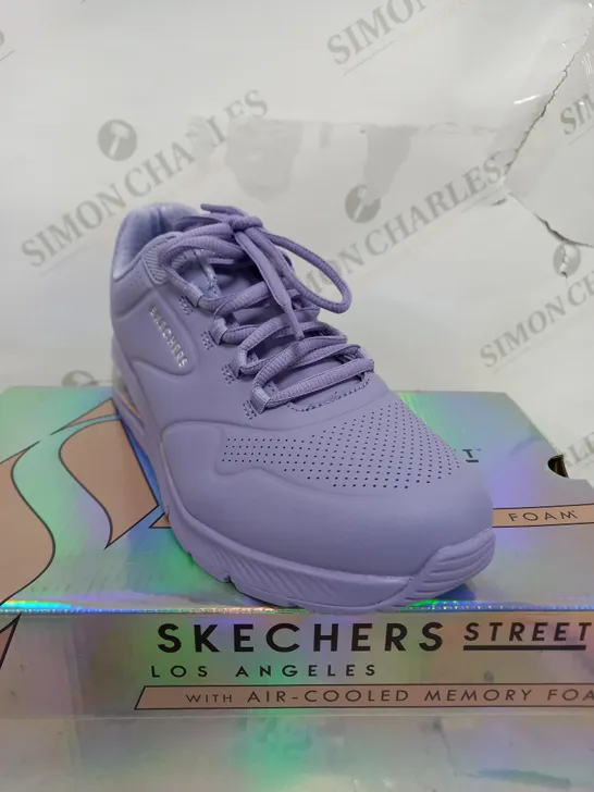 SKECHERS LOS ANGELES MEMORY FOAM TRAINER IN PURPLE SIZE 6