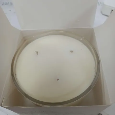 KINDRED FIRES SCENTED SOY WAX 3 WICK CANDLE  