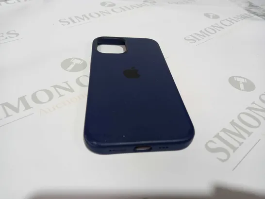 IPHONE 14 SILICONE PHONE CASE