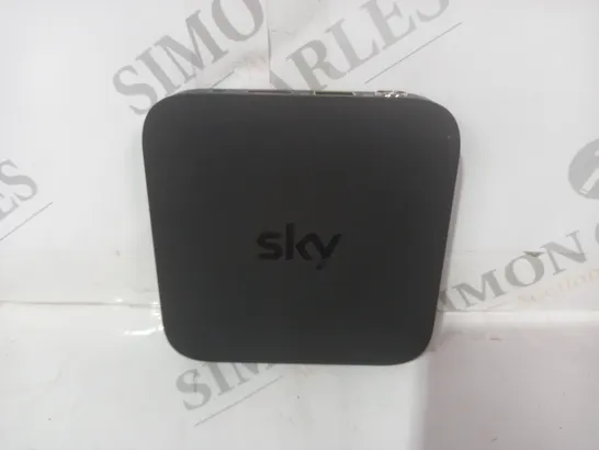 SKY GLASS IP061-EF-ANT STREAM PUCK