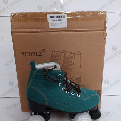 XUDREZ 4 WHEEL ROLLER BLADES IN CYAN - UK 7 