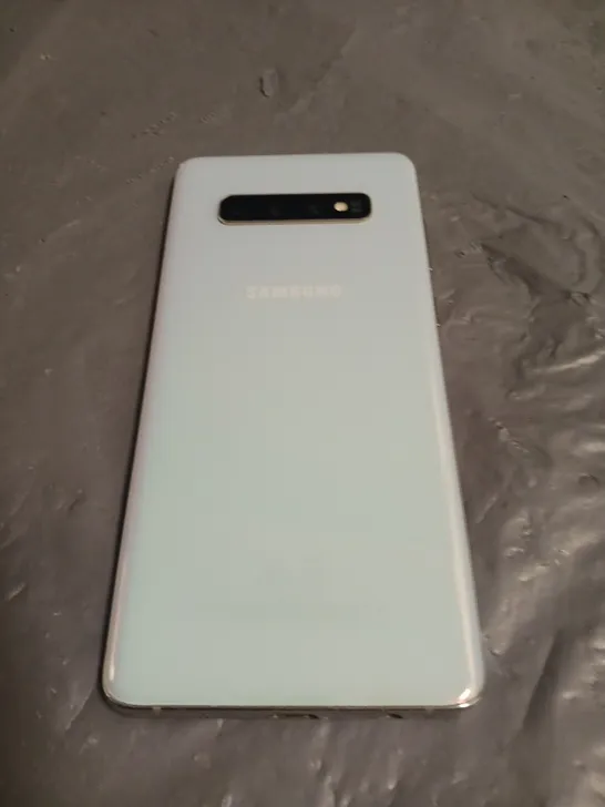 UNBOXED SAMSUNG GALAXY S10+ MOBILE PHONE