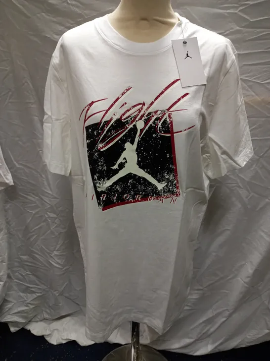 JORDAN GRAFFIX BOX T-SHIRT, WHITE - SIZE LARGE 