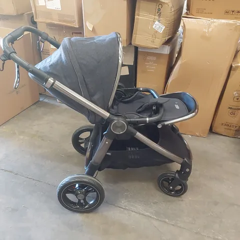 MAMAS & PAPAS CLASSIC OCARRO PUSHCHAIR/STROLLER