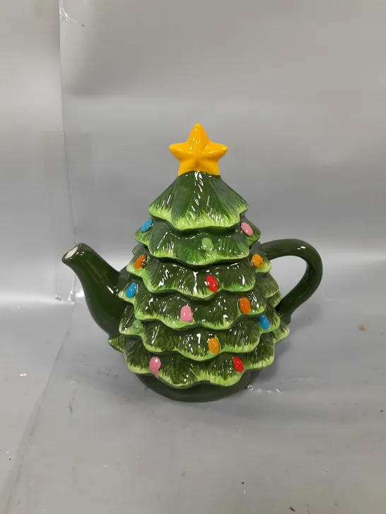 MR NOST TREE TEAPOT 