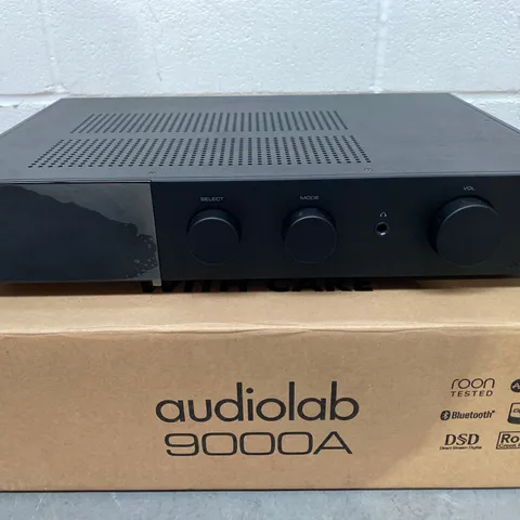 BOXED AUDIOLAB 900A HIGH END HIFI STEREO AMPLIFIER