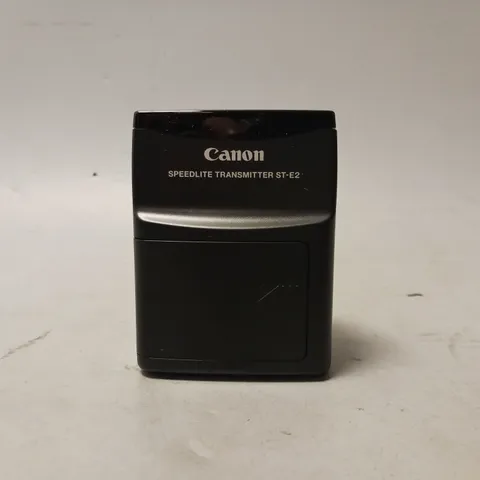 CANON SPEEDLITE TRANSMITTER ST-E2 LIGHT