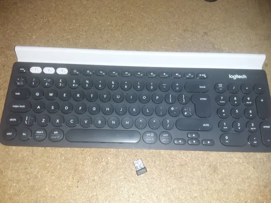 LOGITECH K780 MULTIDEVICE KEYBOARD