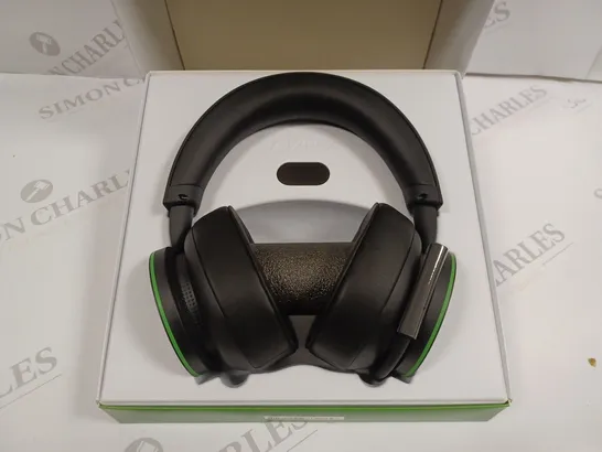 BOXED XBOX WIRELESS HEADSET