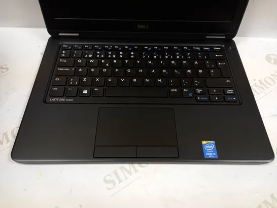 DELL LATITUDE E5250 LAPTOP IN BLACK