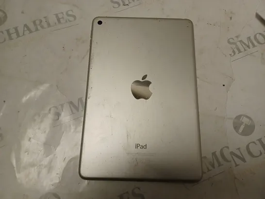 APPLE IPAD MINI 4