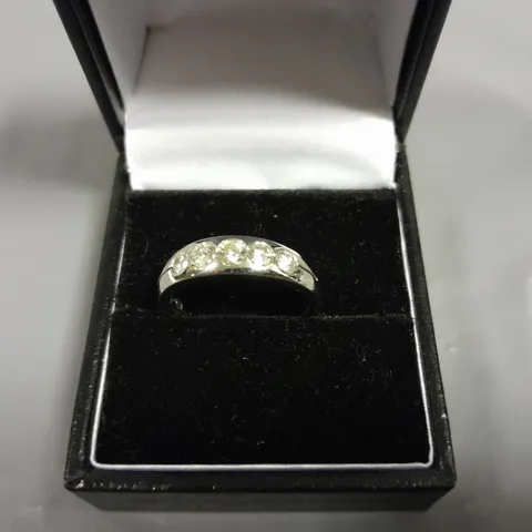 18CT WHITE GOLD FIVE STONE HALF ETERNITY RING GYPSY SET WITH NATURAL DIAMONDS