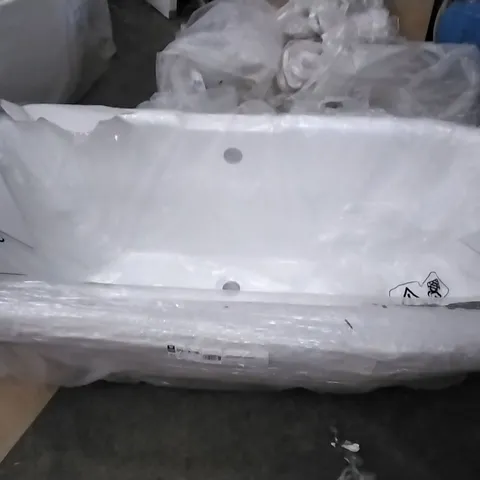 WHITE DUTCHESS FREESTANDING BATHTUB 