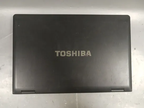 TOSHIBA TECRA A11-1HT LAPTOP IN BLACK