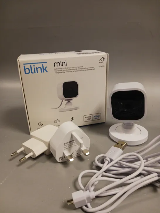 BOXED BLINK MINI INDOOR PLUG-IN HD SMART SECURITY CAMERA 