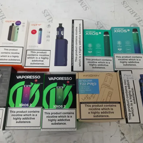 LOT OF 10 ASSORTED VAPING ITEMS TO INCLUDE LOST VAPE AND ASPIRE