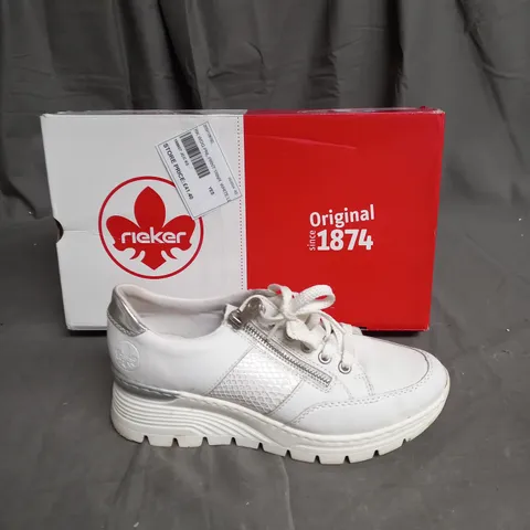 BOXED RIEKER RAISED WHITE ZIP UP TRAINERS SIZE 5 