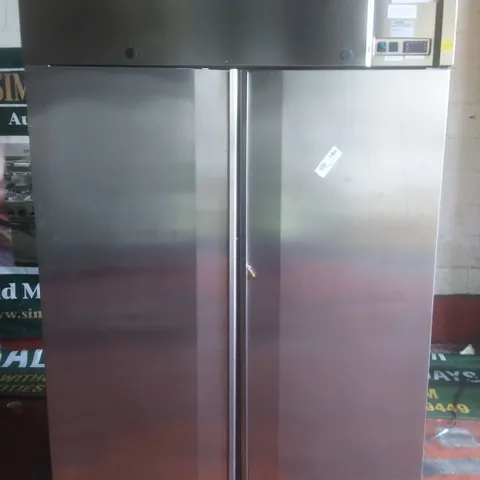 LARGE DISPLAY FRIDGE 