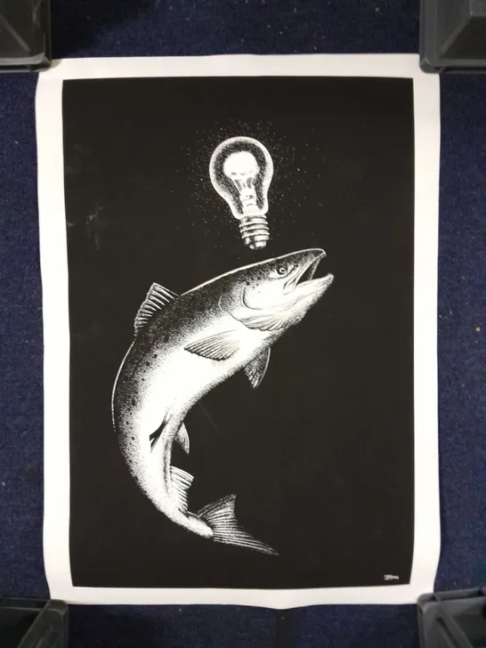 FISH LIGHT BULB BLACK/WHITE ART PRINT 