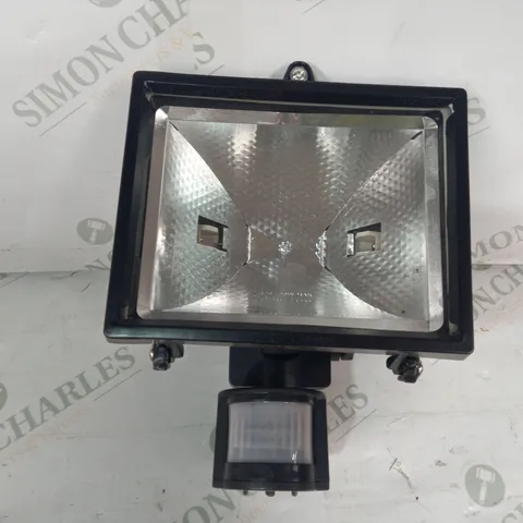 KINGAVON 400W HALOGEN FLOODLIGHT WITH PIR MOTION SENSOR