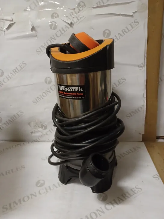 TERRATEK 1100W SUBMERSABLE PUMP