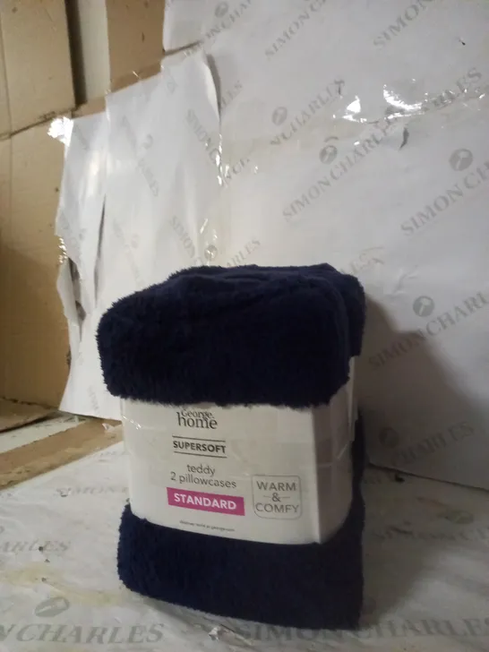 LOT OF 3 BRAND NEW SUPERSOFT 2 TEDDY PILLOWCASES - STANDARD- NAVY BLUE 