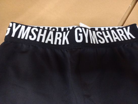 STYLE OF GYMSHARK BLACK SPORTS SHORTS - SMALL