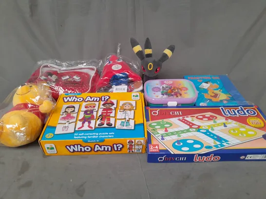 LOT OF ASSORTED TOYS AND GAMES TO INCL.UDE TEDDIES, LUDO AND WHO AM I?