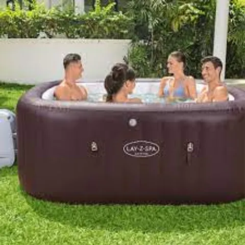 BOXED LAY-Z-SPA MALDIVES HYDROJET PRO HOT TUB FOR 5-7 ADULTS