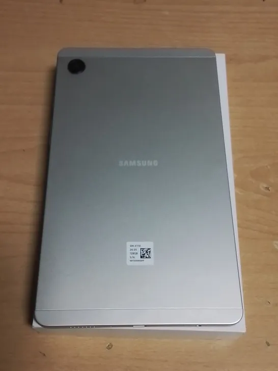 BOXED SAMSUNG GALAXY TAB AP IN SILVER - SM-X110