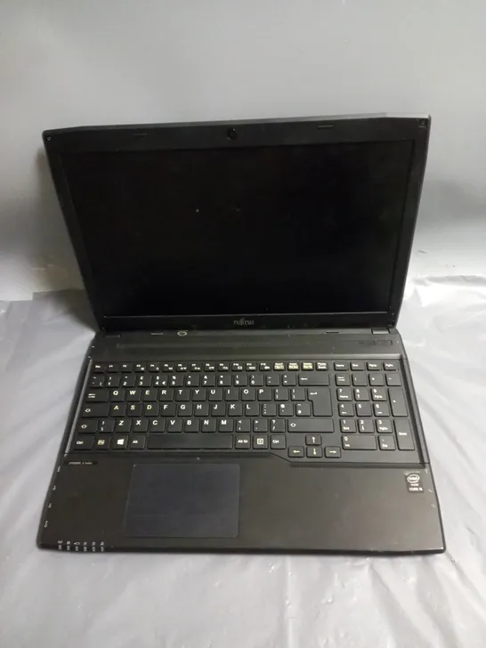 FUJITSU LIFEBOOK A544 15 INCH I5-4210M 2.60GHZ