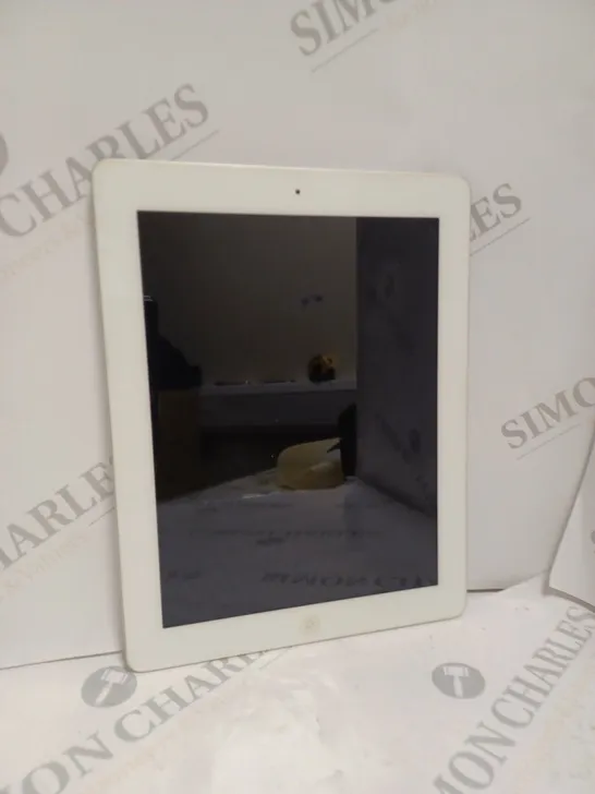 APPLE IPAD TABLET - MODEL UNSPECIFIED 