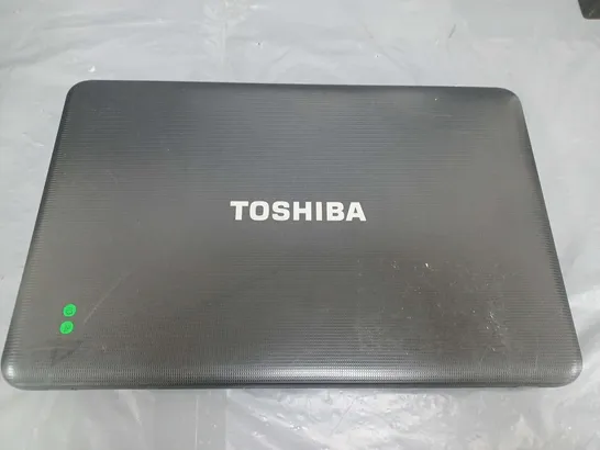 TOSHIBA SATELLITE C850-1MC	15 INCH PENTIUM B960 2.20GHZ