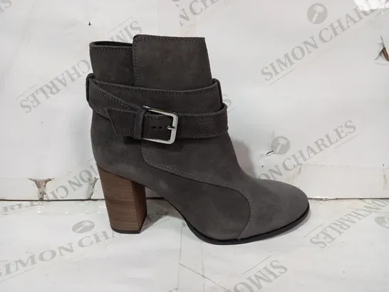 BOXED PAIR OF MINT VELVET FAUX SUEDE ANKLE BOOTS IN GREY UK SIZE 6